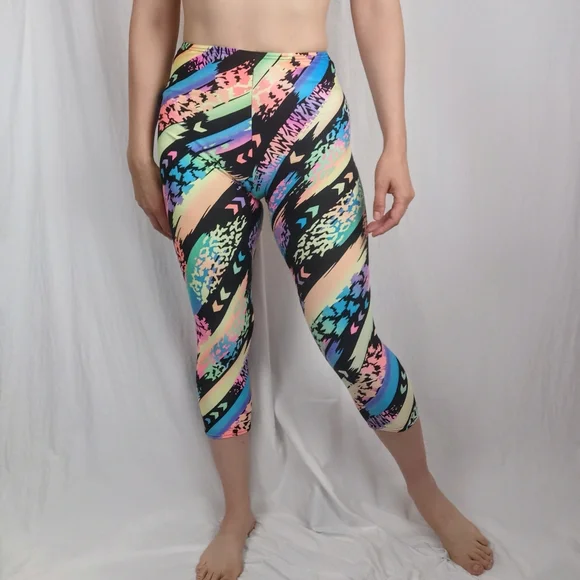 *sold* vintage neon geometric spandex leggings Le Fun Skin retro biker shorts - Picture 6 of 6